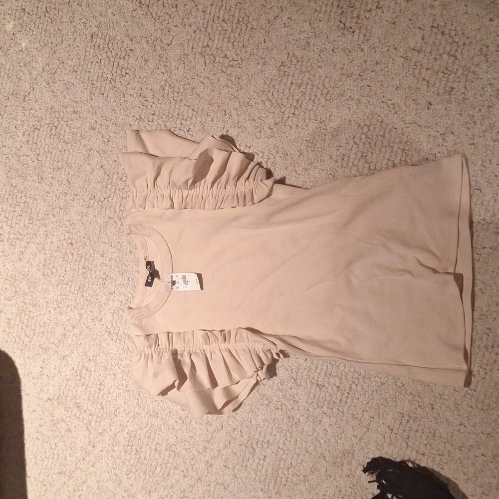 A bage blouse